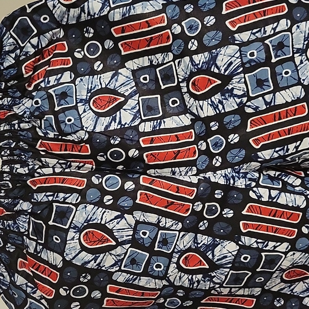 Geometric Patterned Pants, Assorted With a Cap - Picture 3 of 4